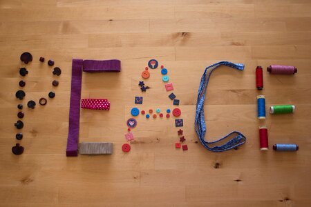 Peace buttons text