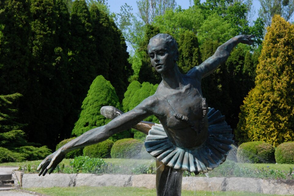 Park sculpture garden
