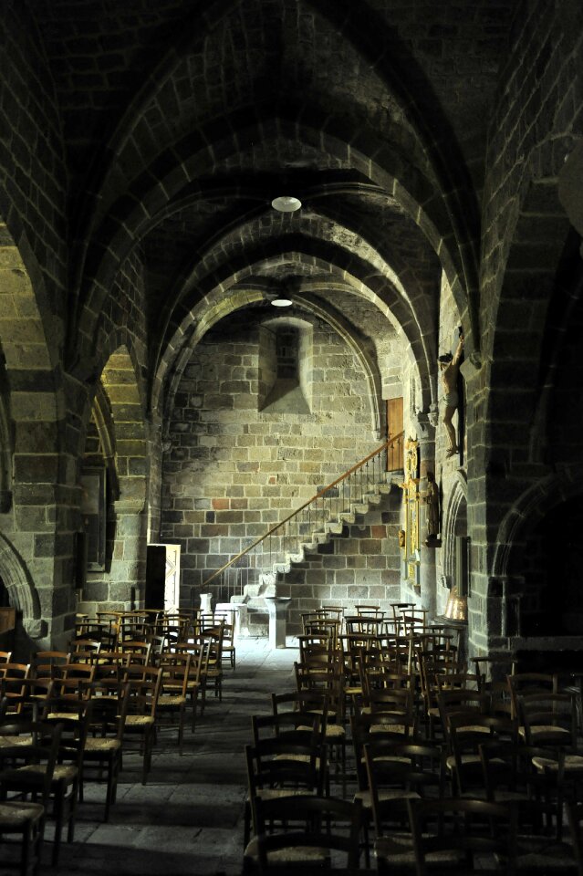 Church peasant nave