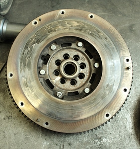 Spare parts auto workshop