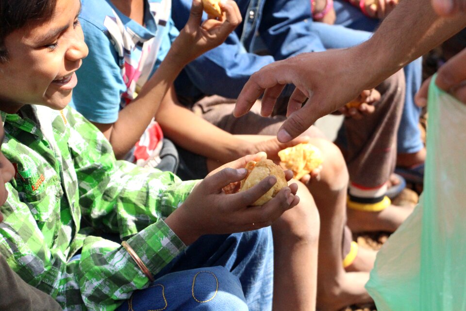 Hunger volunteering