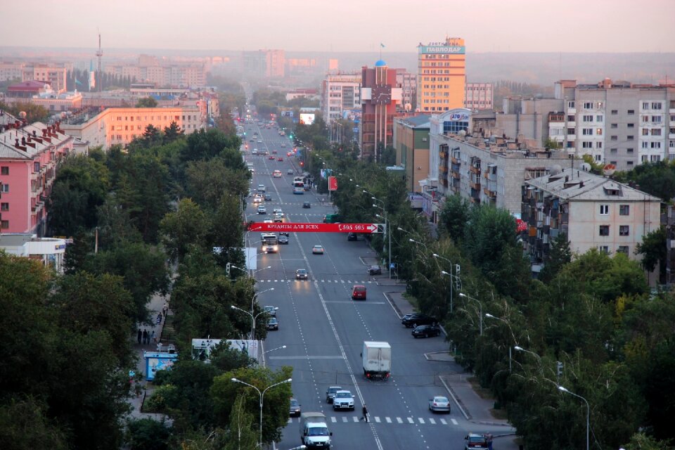 Pavlodar street crossroads