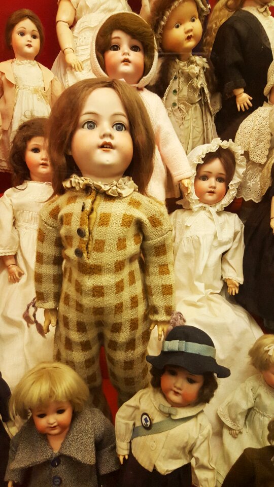 Figure toys face