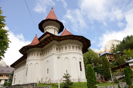 Ramet monastery romania
