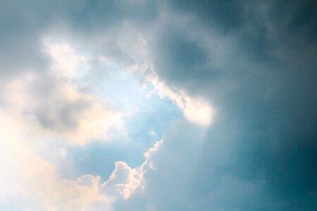 Sunlight cloud dark