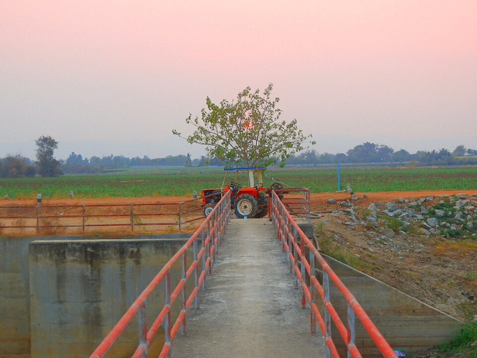 Sunset transport agriculture