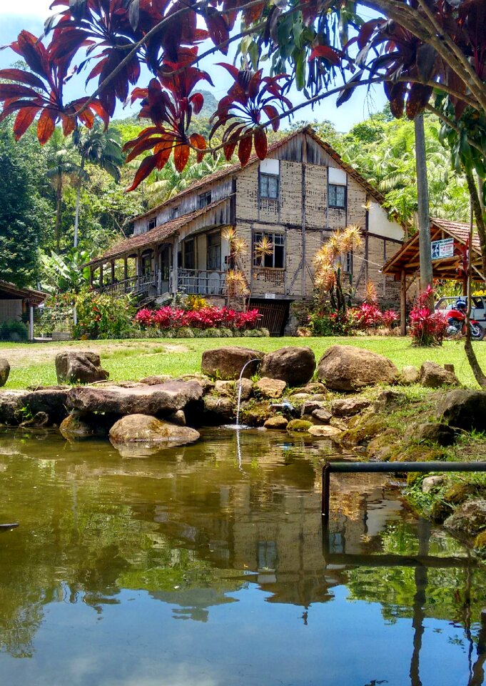 Mansion nature ride