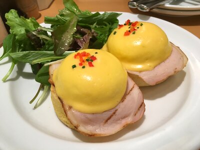 Breakfast osaka sarah beth