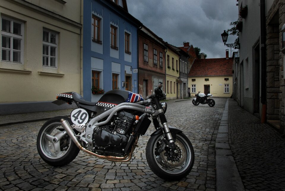 Triumph cafe racer old city