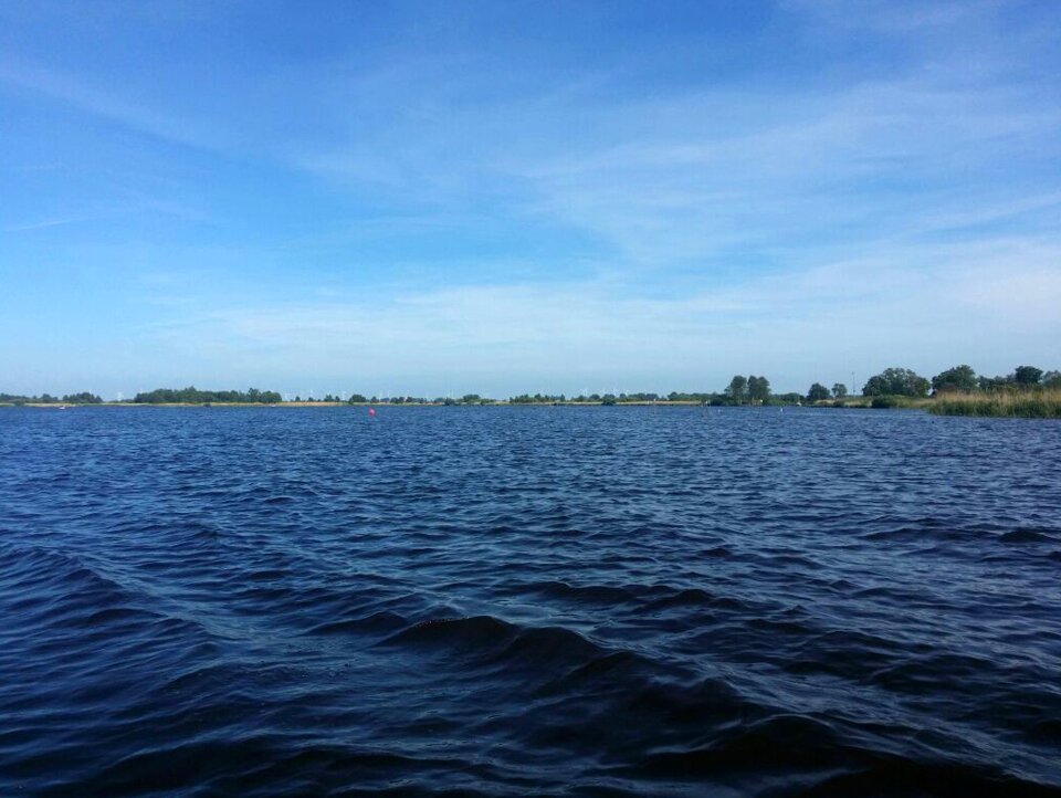 Boat bank wave