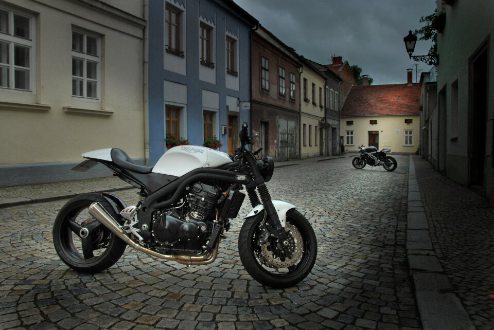 Triumph cafe racer old city