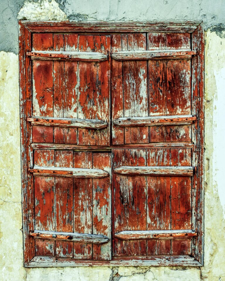 Wall home architecture