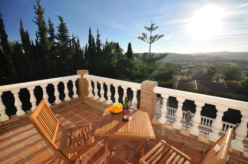 Seating wine holiday