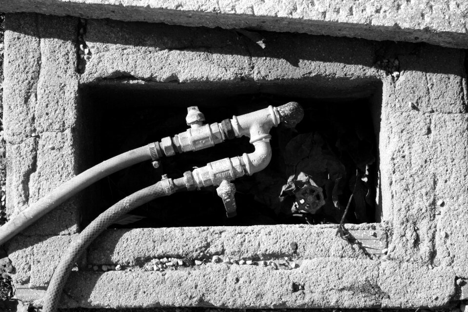 Irrigation water key