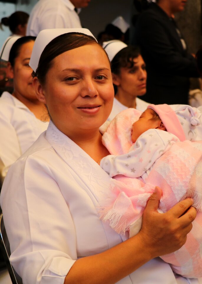Bebe nurse girl