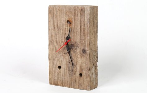 Watch hour design