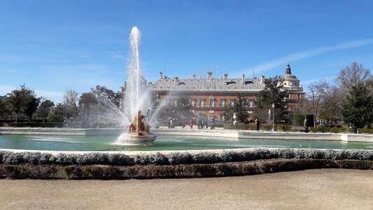 Fountain sky building