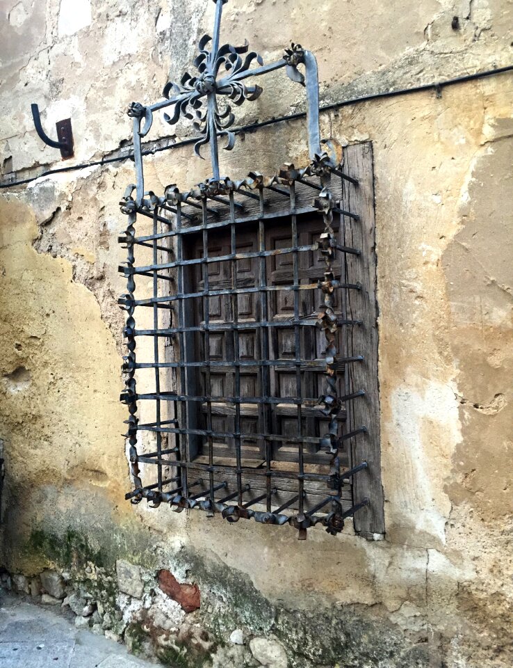 Old facade grate old forging