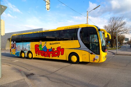 Bus vacations fredrich
