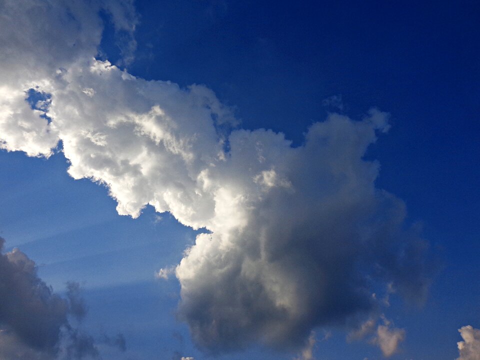 Cloud cover blue sky glomerulus
