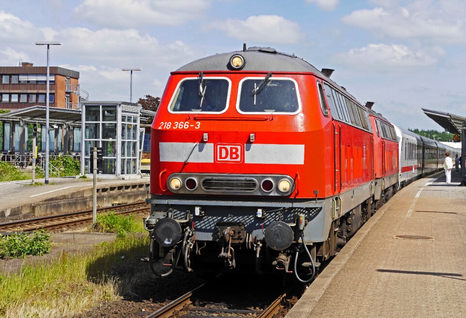 Plan intercity diesel traction