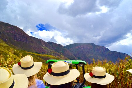 Sacred valley ollantaytambo chinchero photo