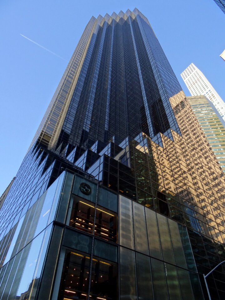 New york international style reflection