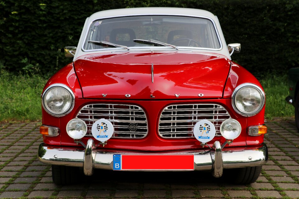 Old automotive vehicles