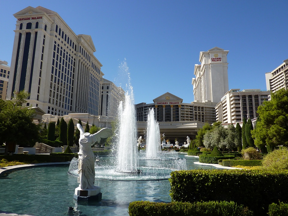 Fountains places of interest city