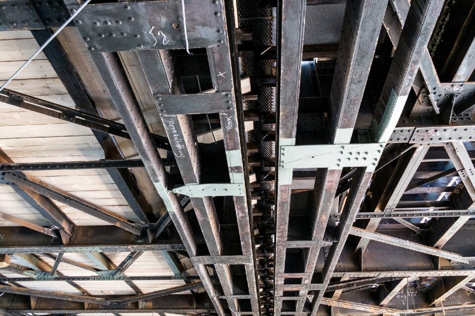 Transport road architecture