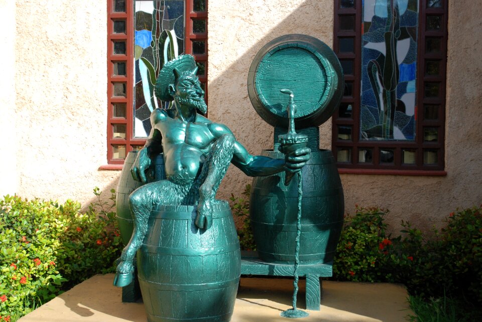 Barrel alcohol apéro