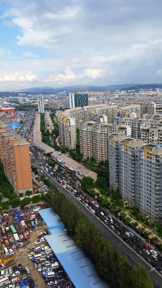 Building tall buildings overlook