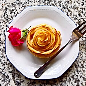 Apple rosettes apple muffins bake photo