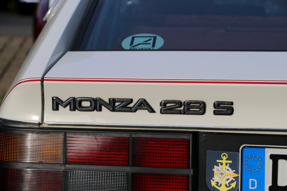 Classic automotive vehicles