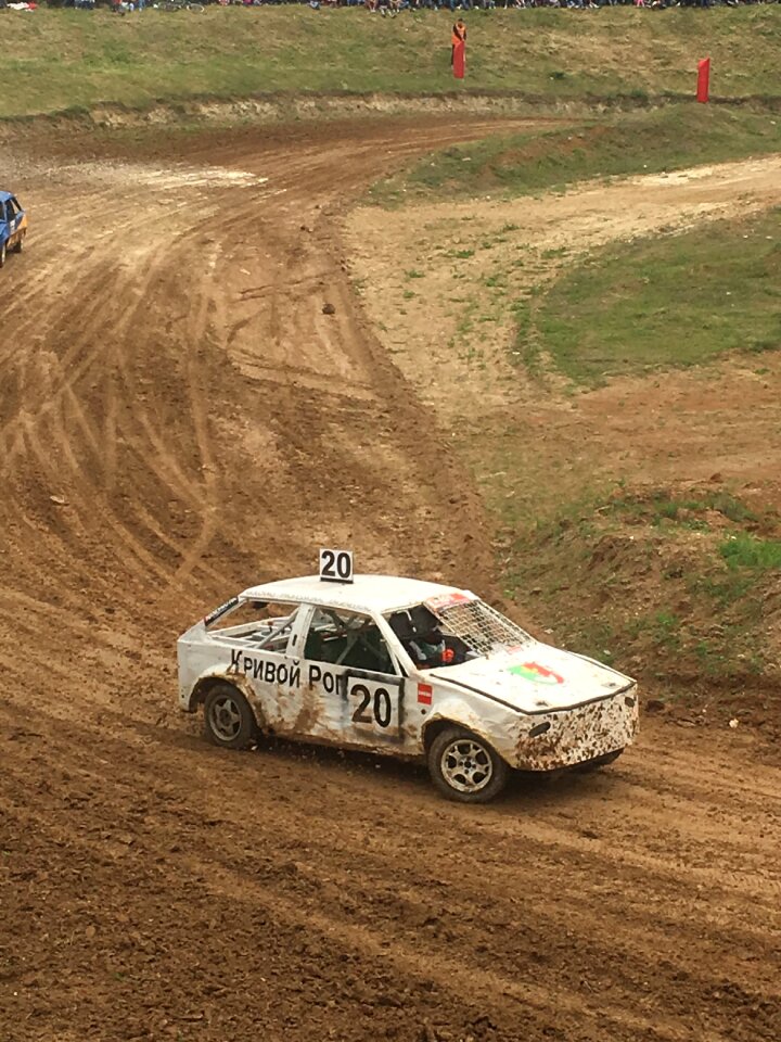 Speed race car competition