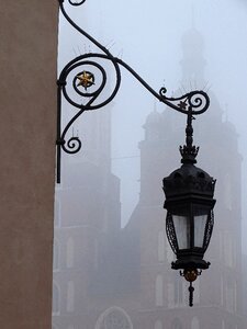 The market the fog lantern
