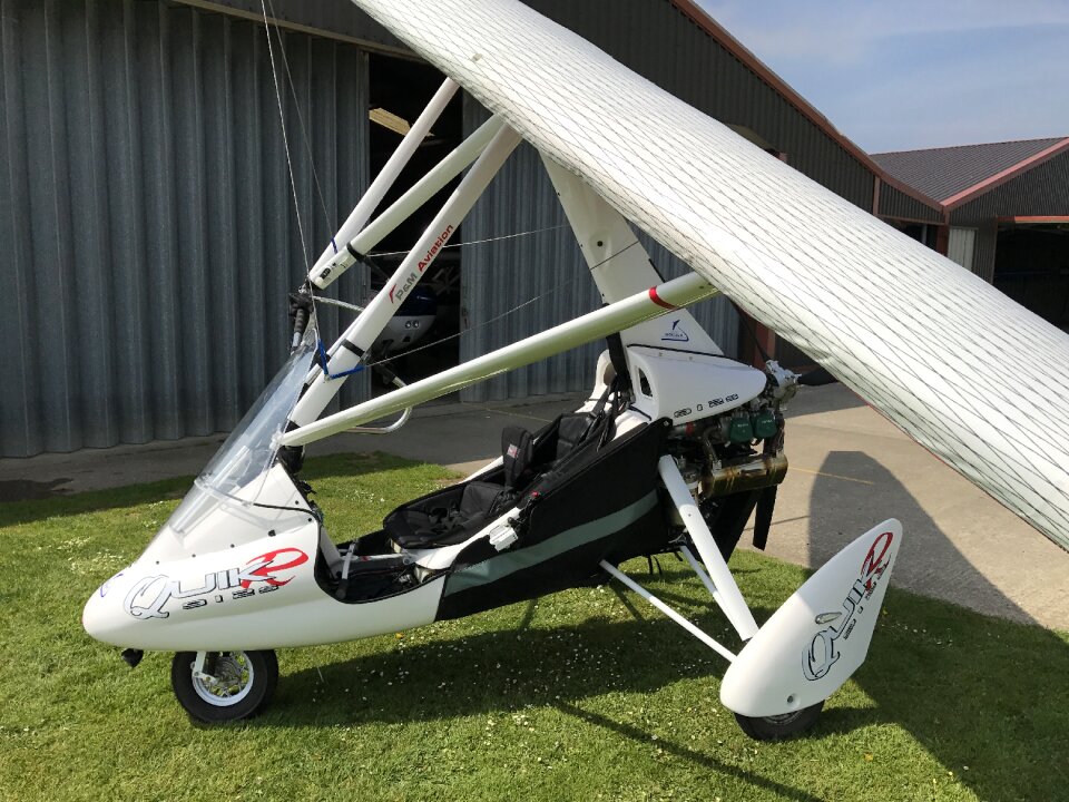 Flexwing weight shift aircraft