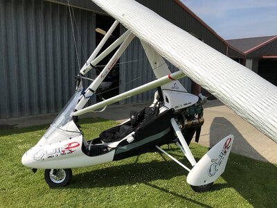 Flexwing weight shift aircraft