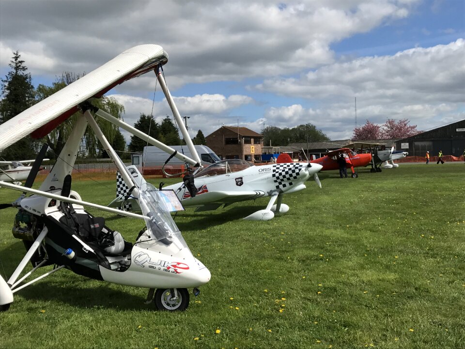 Fly in light aircraft