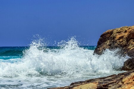 Sea nature smash