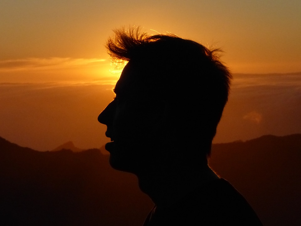 Human person backlighting