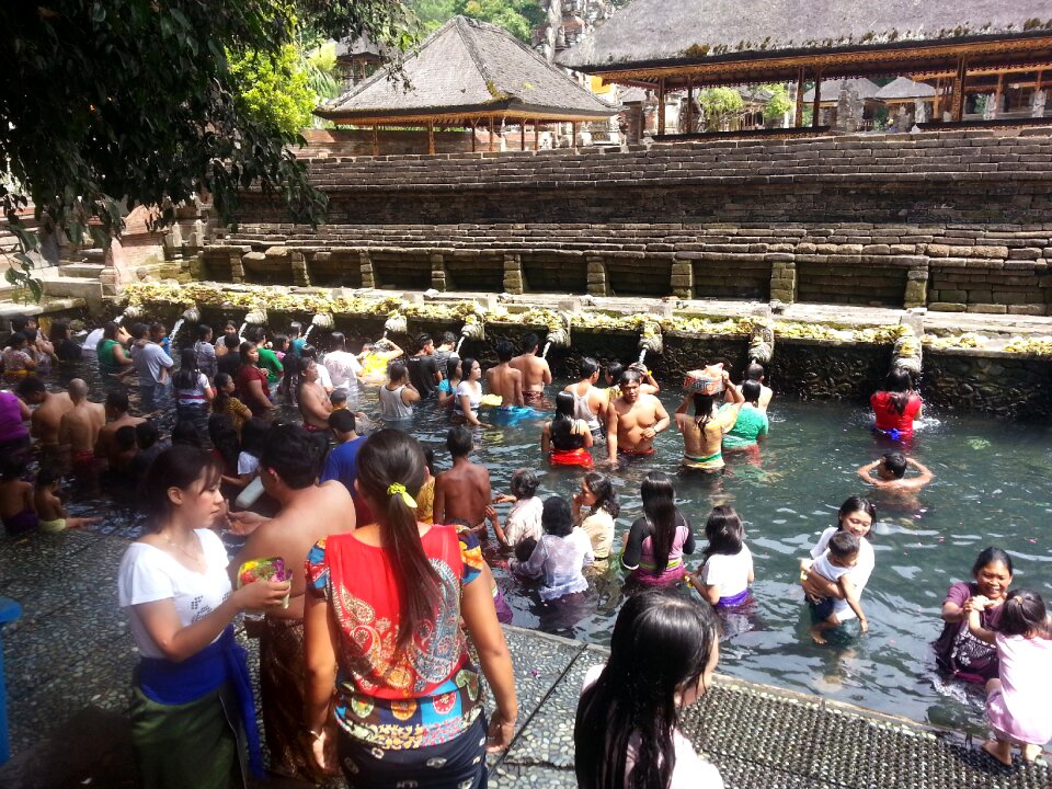 Asia bath religion