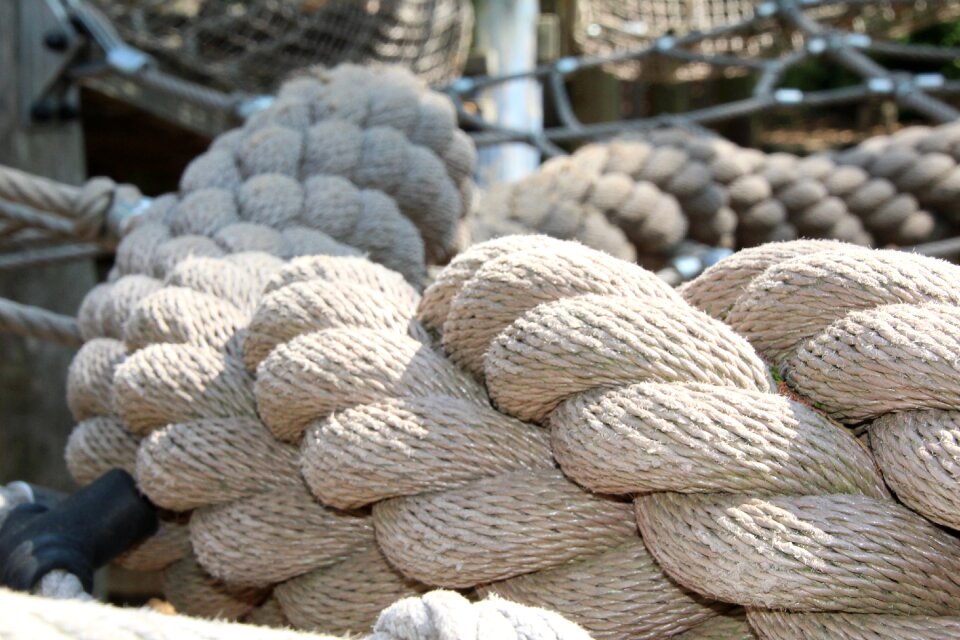 Fixing knitting woven