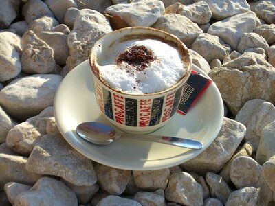 Cafe cappuccino milchschaum photo