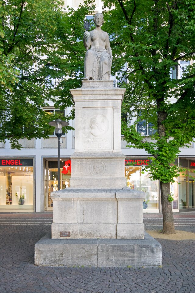 Germany monument justus liebig - Free Stock Photos | Creazilla