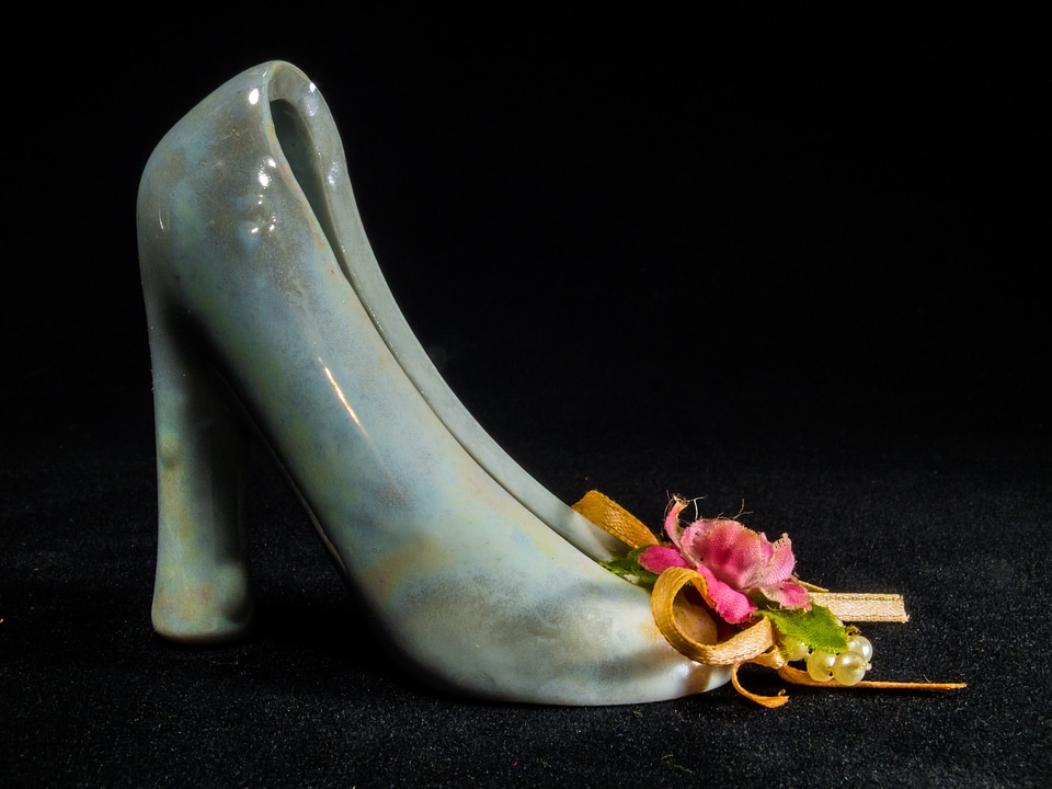 Kid shoe porzelanschuh jewel