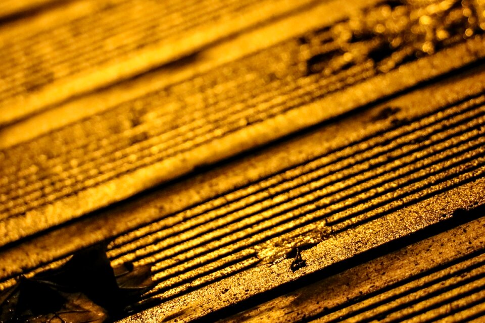 Parquet ground brown