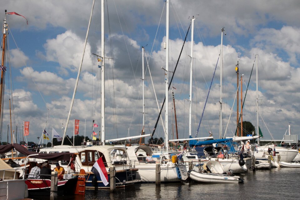 Recreation boating tourism photo