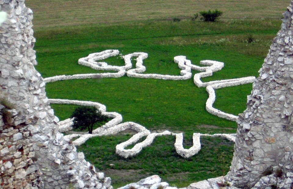 The stone statues art shapes