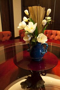 Table flowers art elegant